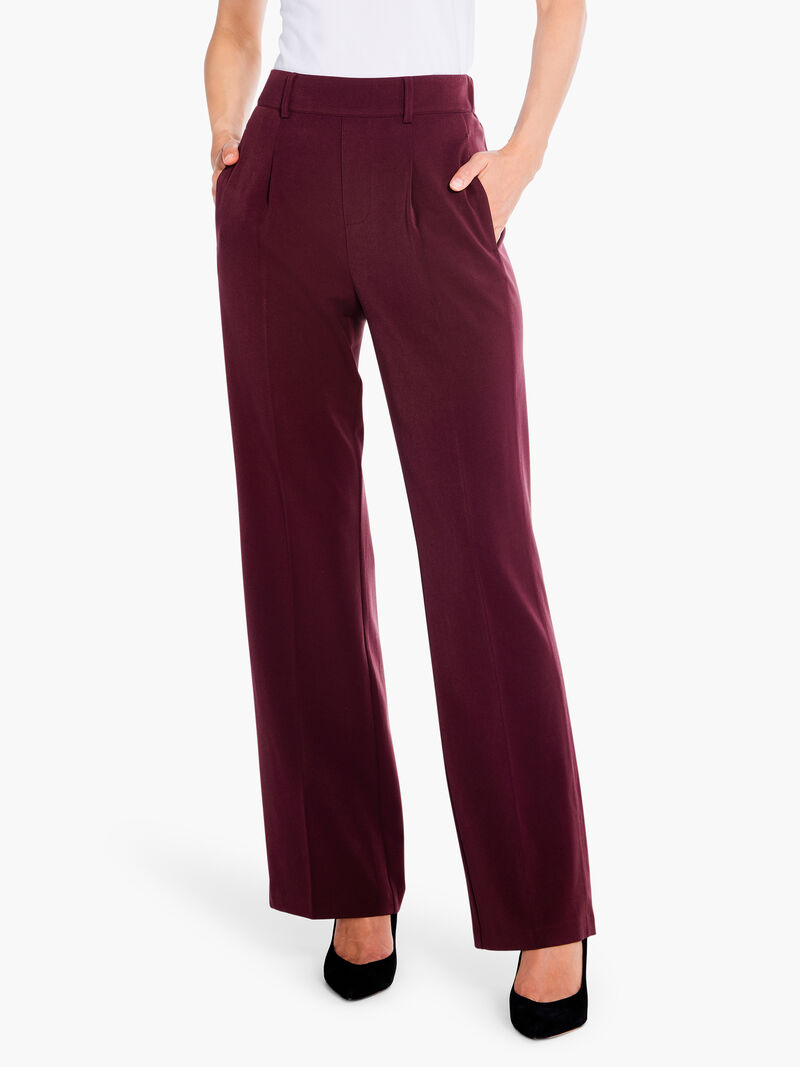 Woman Wears 31" The Avenue Wide Leg Pleated Pant image number 0