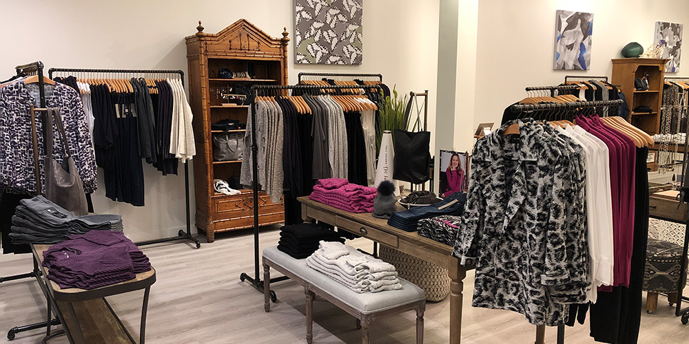 NIC+ZOE Edina Store