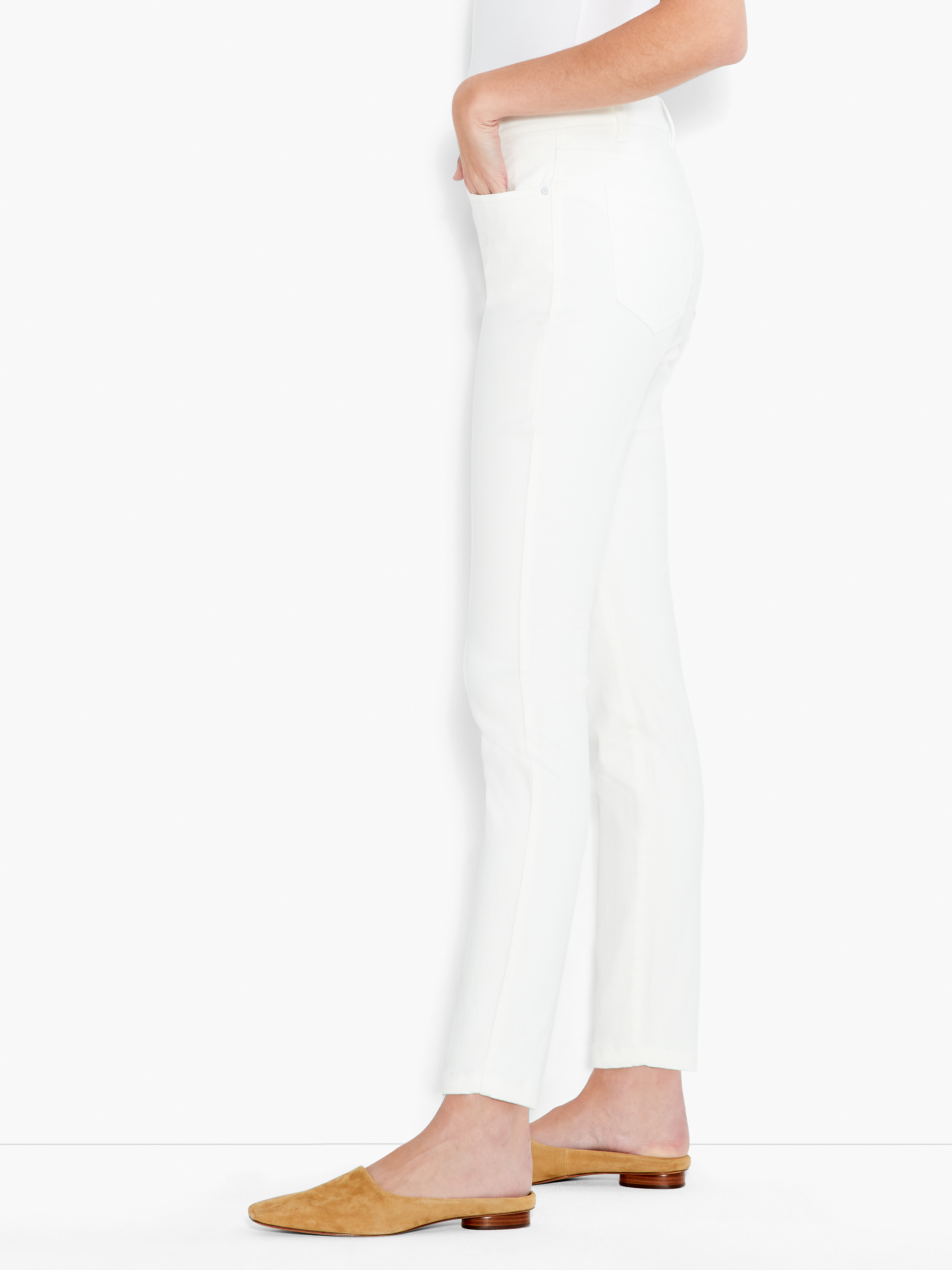 【新品未使用】eLLa／curve denim (white) The Carla High Rise Straight – Alex Mill